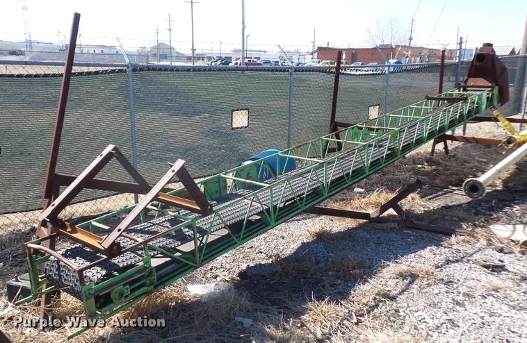 image for item L4606 E-Z Lift conveyor