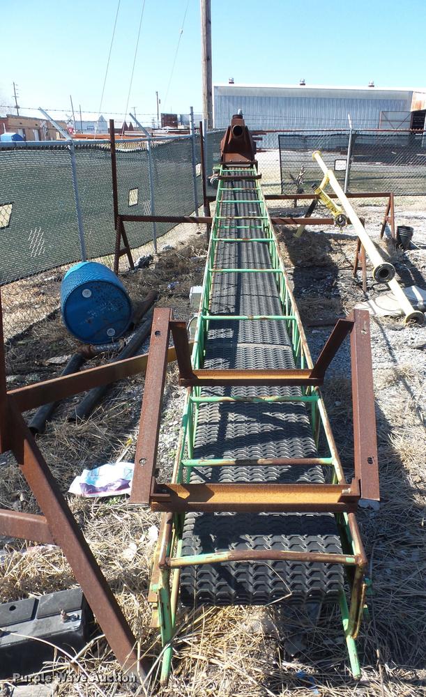 image for item L4606 E-Z Lift conveyor