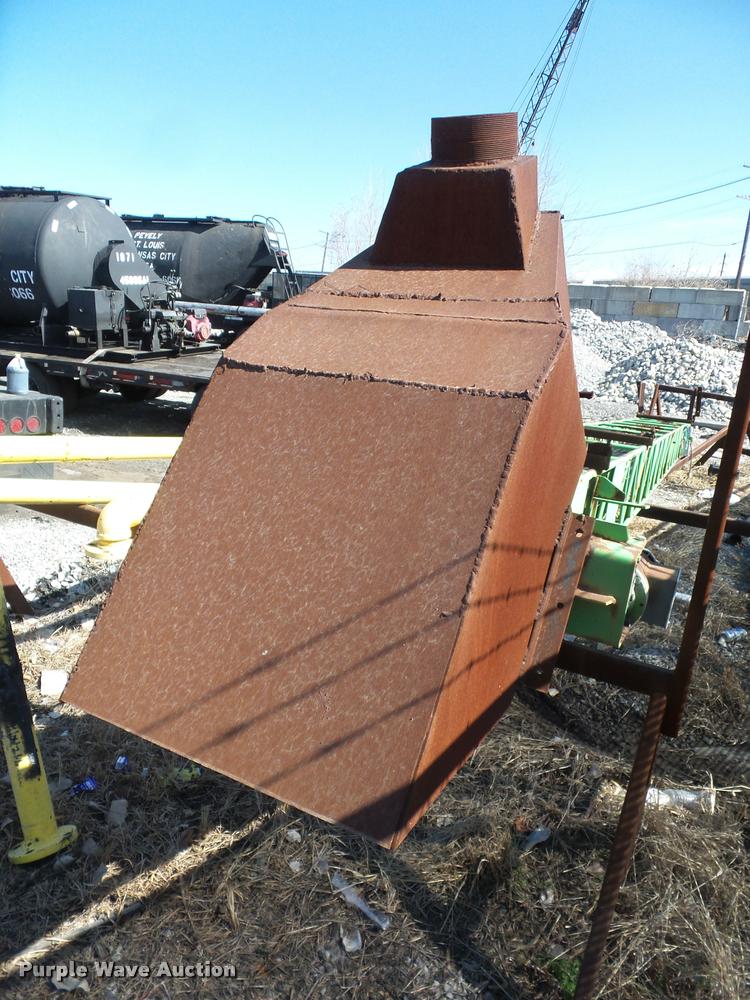 image for item L4606 E-Z Lift conveyor