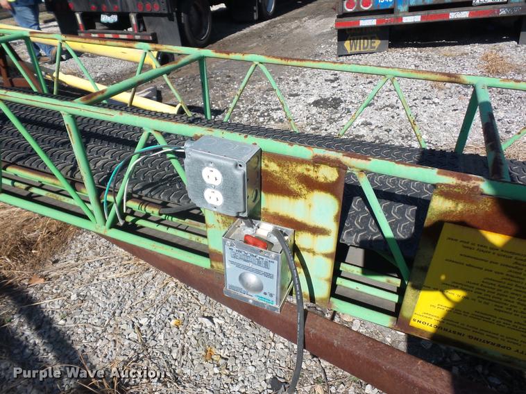 image for item L4606 E-Z Lift conveyor