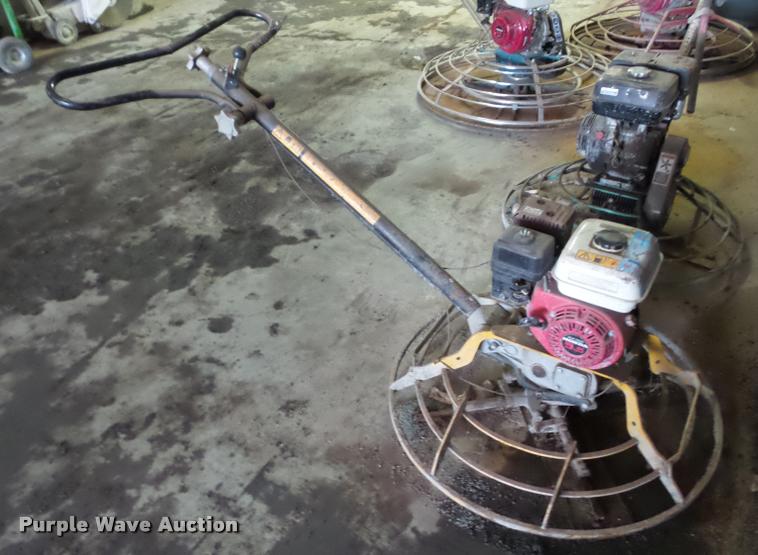 image for item V9032 Wacker power trowel