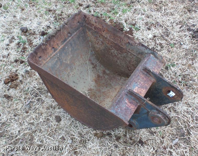 image for item X9777 Excavator bucket