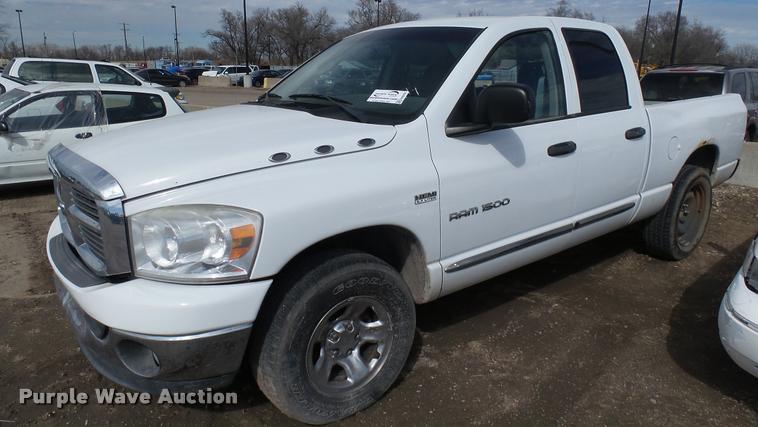 image for item DA0393 2007 Dodge Ram 1500 Quad Cab pickup truck