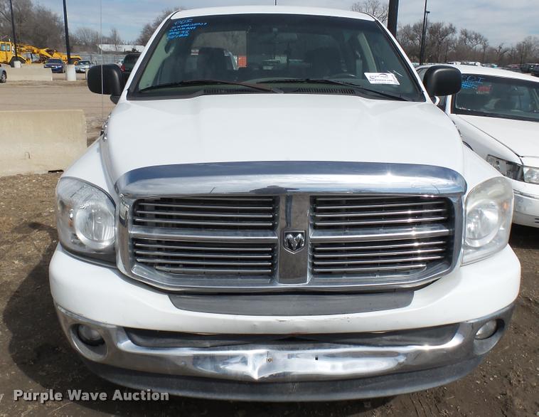 image for item DA0393 2007 Dodge Ram 1500 Quad Cab pickup truck