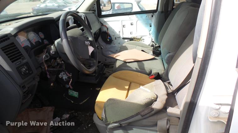 image for item DA0393 2007 Dodge Ram 1500 Quad Cab pickup truck