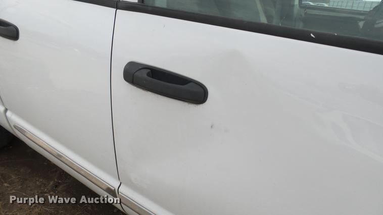 image for item DA0393 2007 Dodge Ram 1500 Quad Cab pickup truck