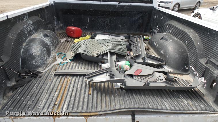 image for item DA0393 2007 Dodge Ram 1500 Quad Cab pickup truck