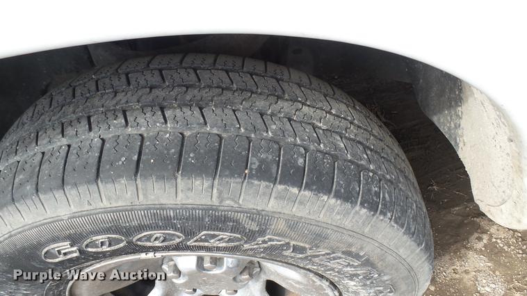 image for item DA0393 2007 Dodge Ram 1500 Quad Cab pickup truck