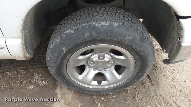 image for item DA0393 2007 Dodge Ram 1500 Quad Cab pickup truck