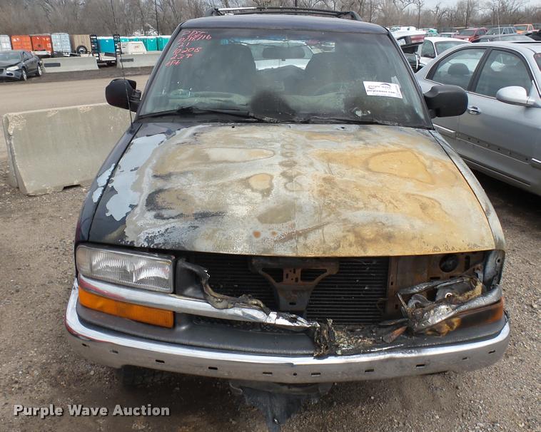 image for item DA0399 2000 Chevrolet Blazer SUV