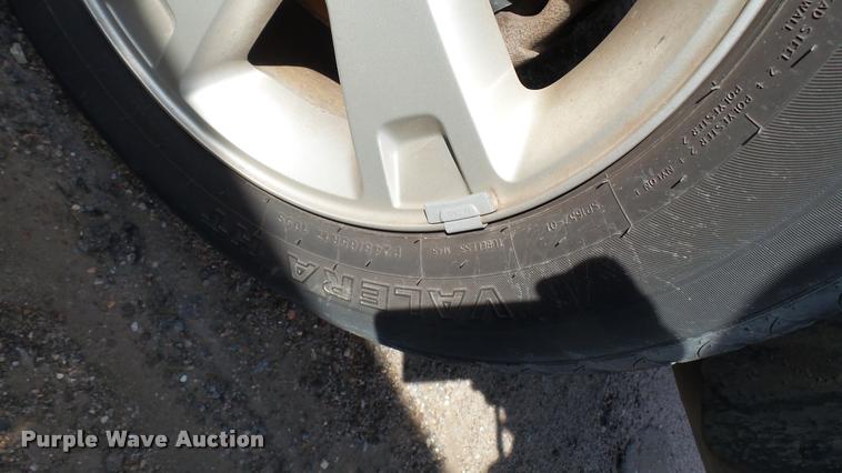 image for item DA0430 2003 Ford Explorer SUV