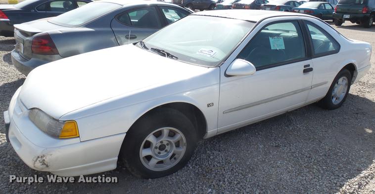 image for item DA0431 1994 Ford Thunderbird