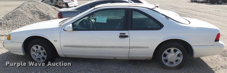 image for item DA0431 1994 Ford Thunderbird