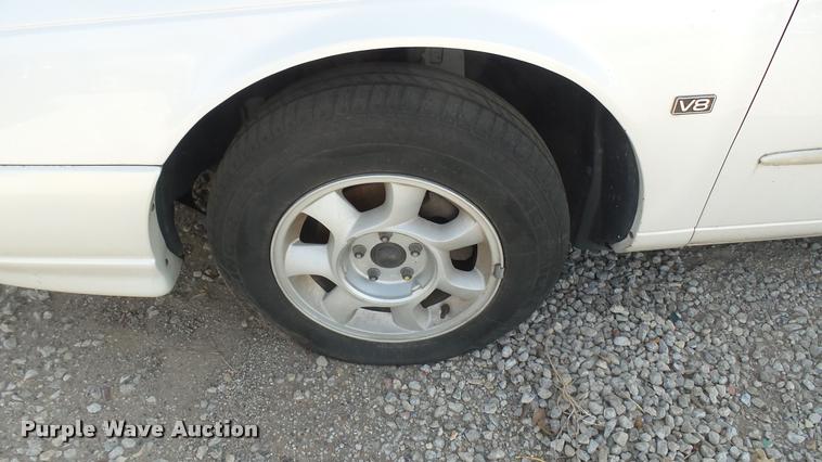 image for item DA0431 1994 Ford Thunderbird