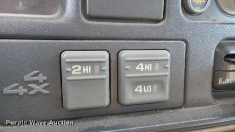 image for item DA0436 1997 Chevrolet Suburban K1500 SUV