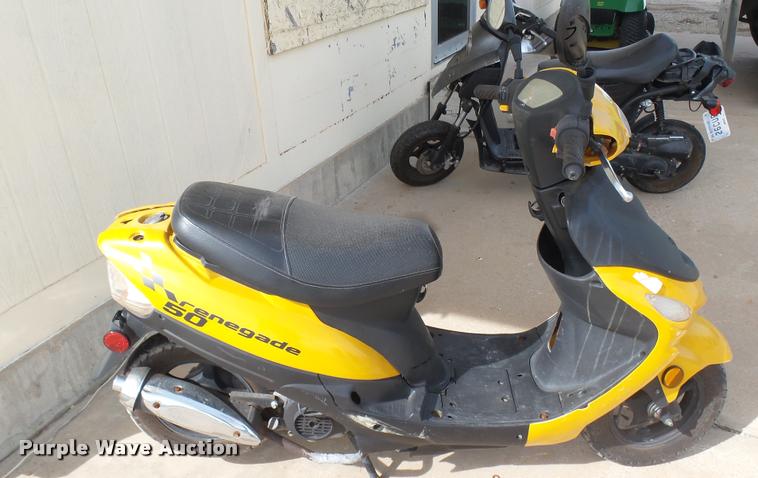 image for item DQ9962 2014 Bashan moped