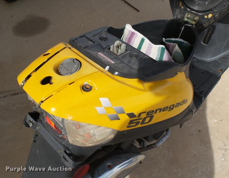 image for item DQ9962 2014 Bashan moped