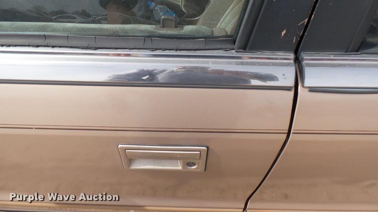 image for item DQ9963 1990 Plymouth Acclaim