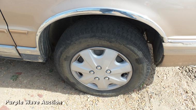 image for item DQ9963 1990 Plymouth Acclaim