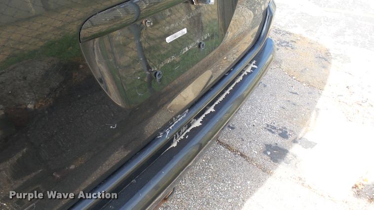 image for item DQ9964 2000 Mercedes Benz ML320 SUV