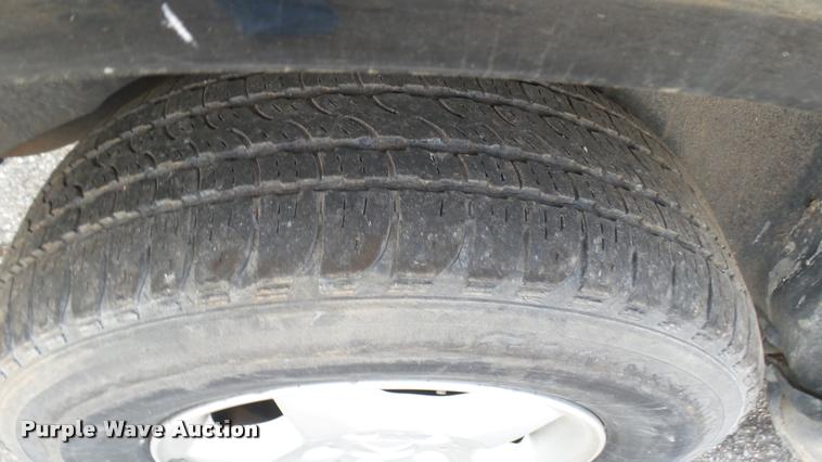 image for item DQ9964 2000 Mercedes Benz ML320 SUV