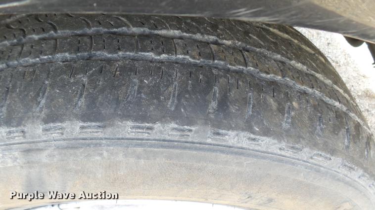 image for item DQ9964 2000 Mercedes Benz ML320 SUV