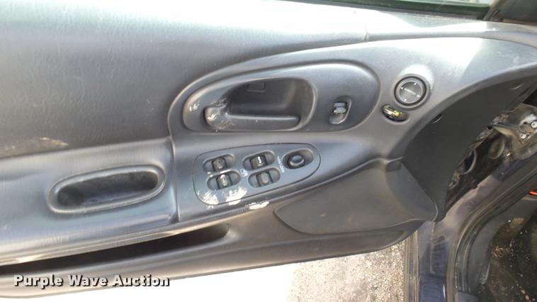 image for item DQ9968 2002 Dodge Intrepid