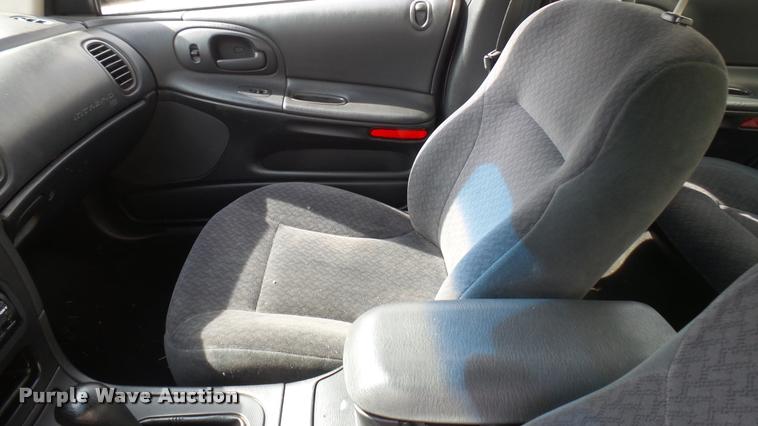 image for item DQ9968 2002 Dodge Intrepid