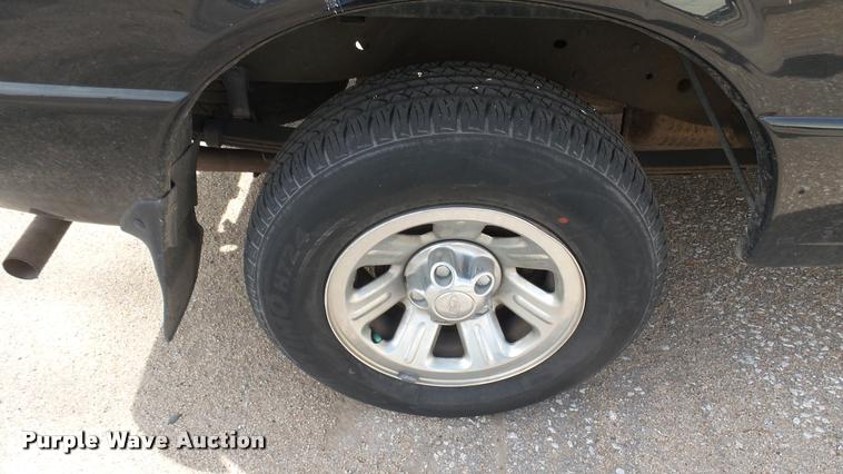 image for item DQ9969 2002 Ford Ranger SuperCab pickup truck