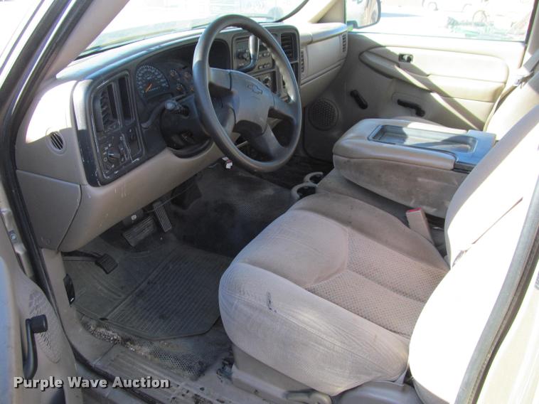 image for item AG9056 2006 Chevrolet Silverado 1500 pickup truck