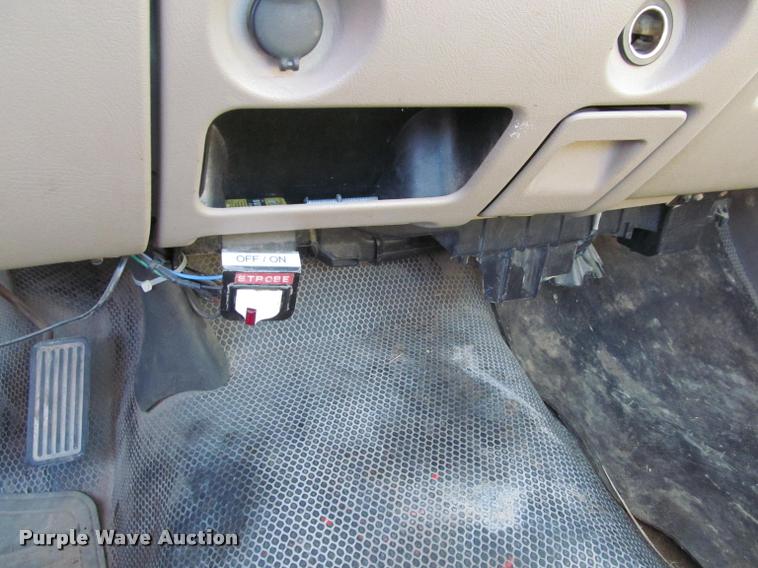 image for item AG9056 2006 Chevrolet Silverado 1500 pickup truck