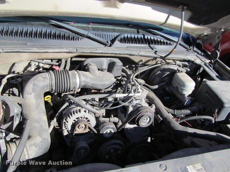 image for item AG9056 2006 Chevrolet Silverado 1500 pickup truck