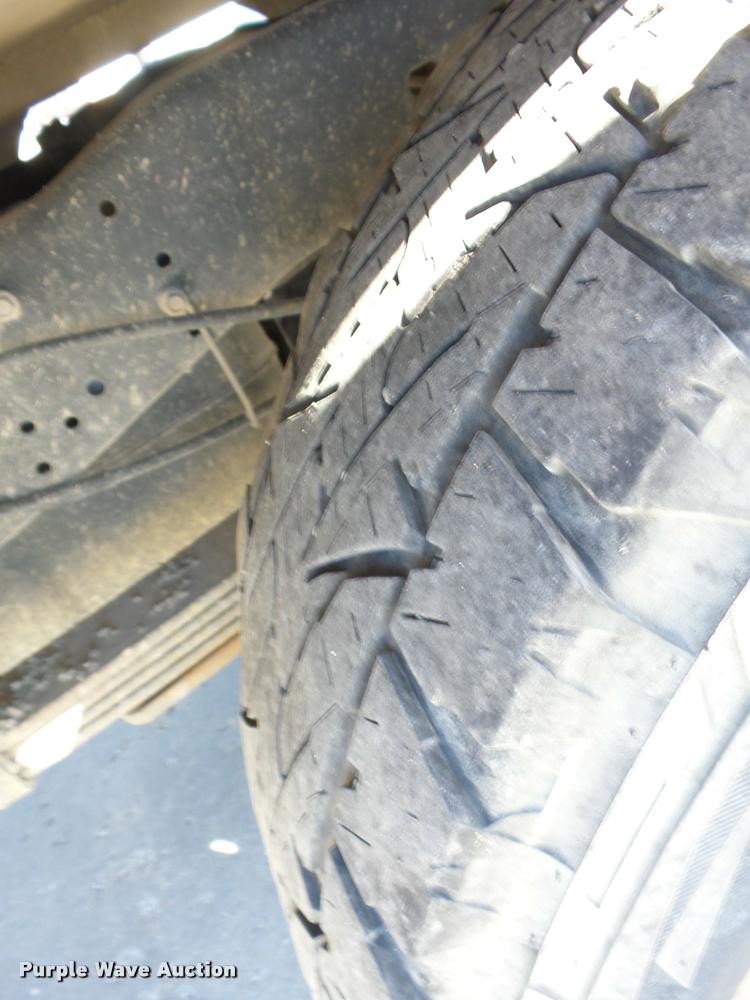 image for item AG9058 2008 Ford F250 Super Duty utility bed pickup truck