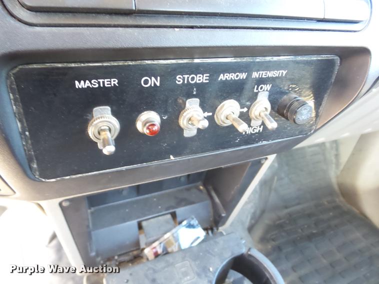 image for item AG9058 2008 Ford F250 Super Duty utility bed pickup truck