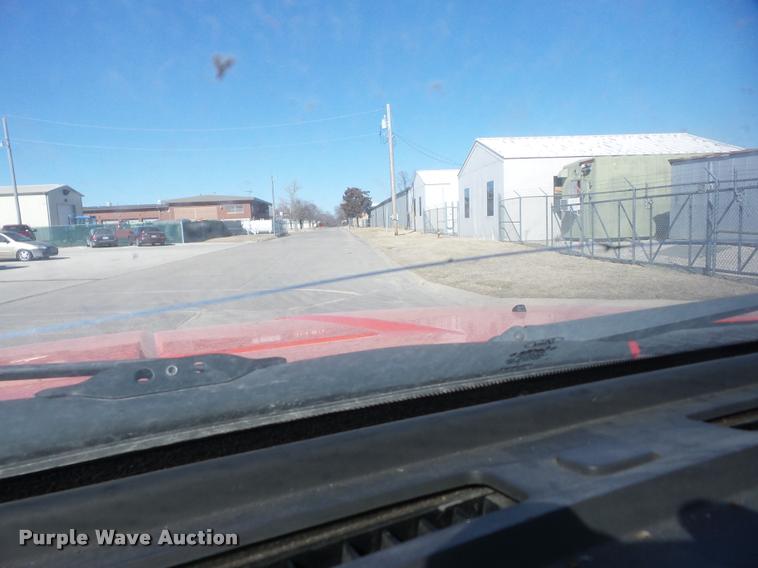 image for item AG9058 2008 Ford F250 Super Duty utility bed pickup truck