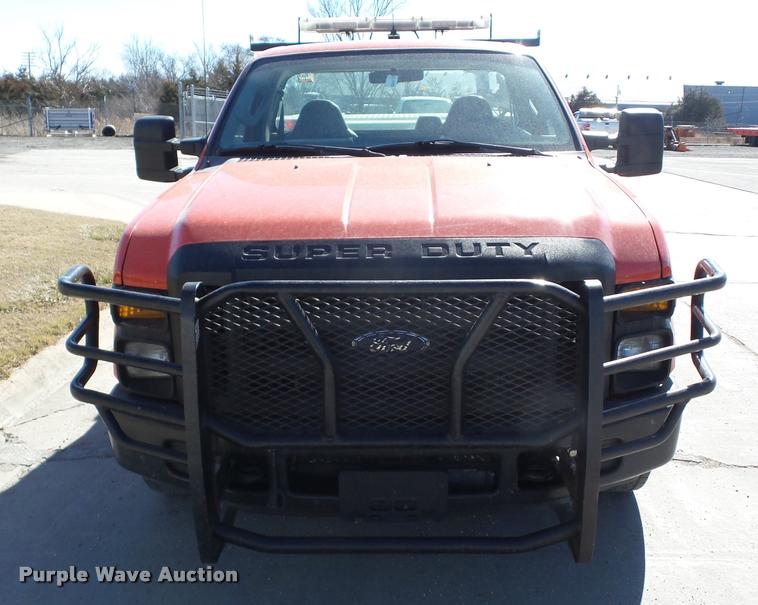 image for item AG9059 2008 Ford F250 Super Duty pickup truck