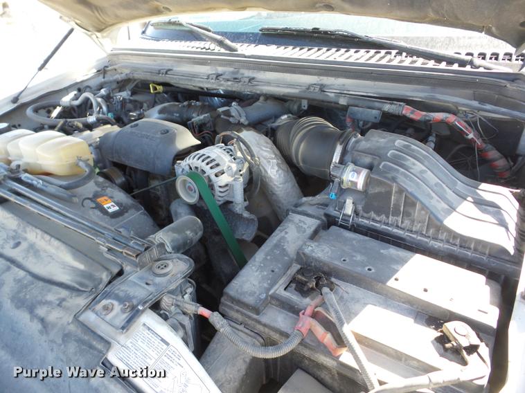 image for item AG9060 2003 Ford F250 Super Duty utility bed pickup truck