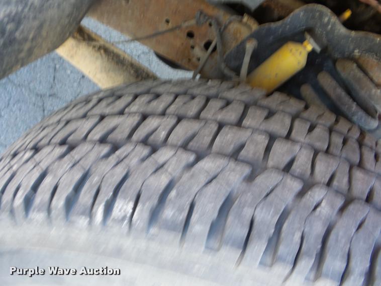 image for item AG9061 2006 Ford F250 Super Duty pickup truck