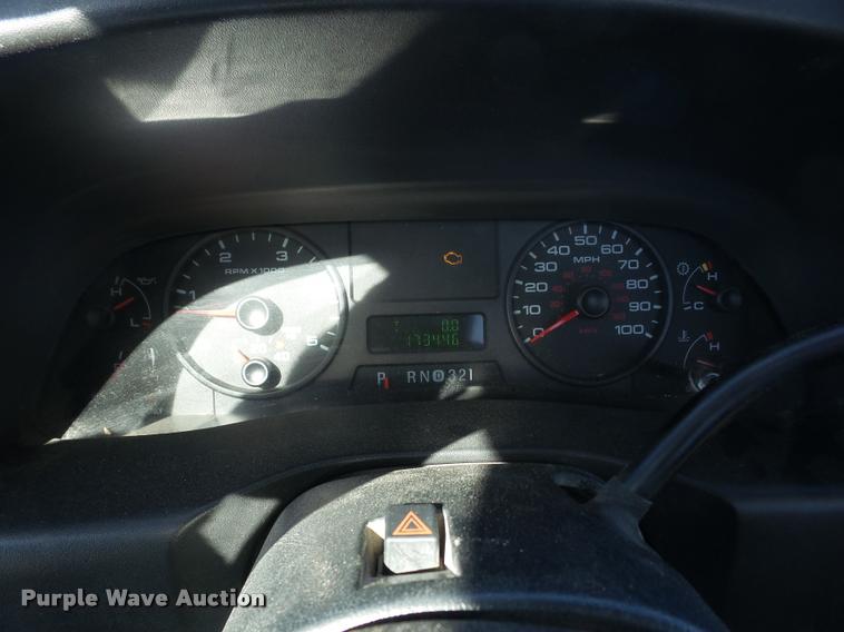 image for item AG9061 2006 Ford F250 Super Duty pickup truck