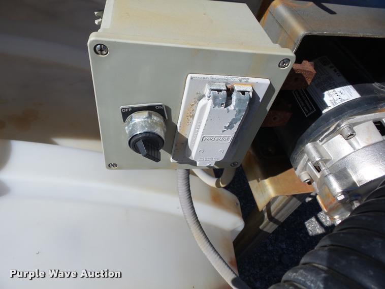 image for item AG9064 2001 Kois Systems Ice Eliminator 2650 salt brine mixer