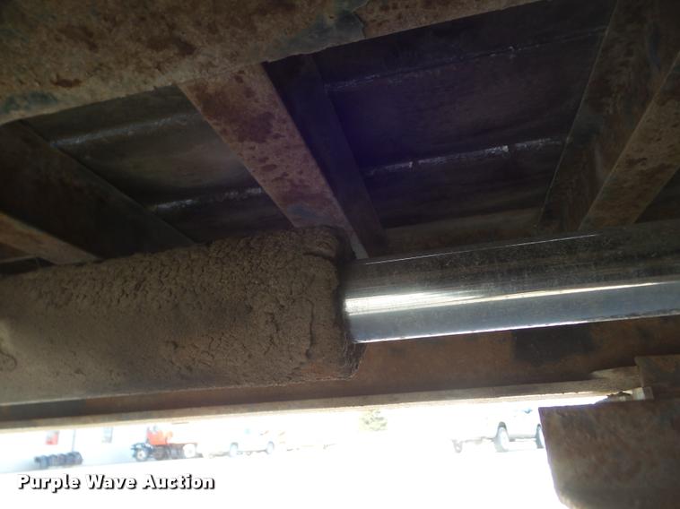 image for item DA7700 2005 Trail-Eze TE401 tilt deck trailer