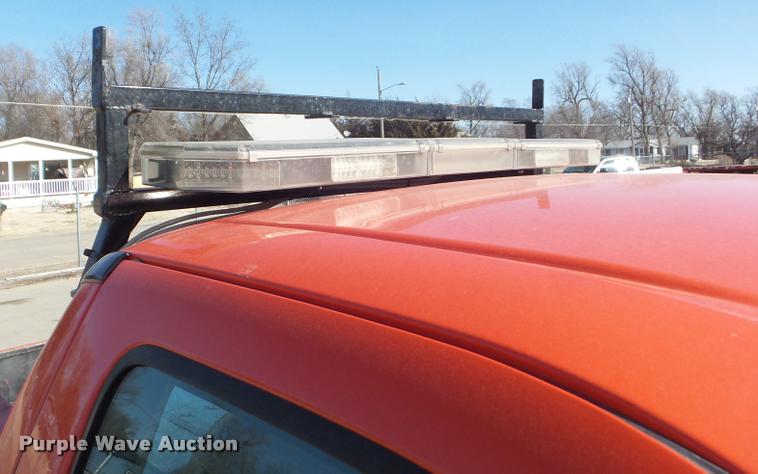 image for item DA7703 2008 Ford F250 Super Duty XL utility truck