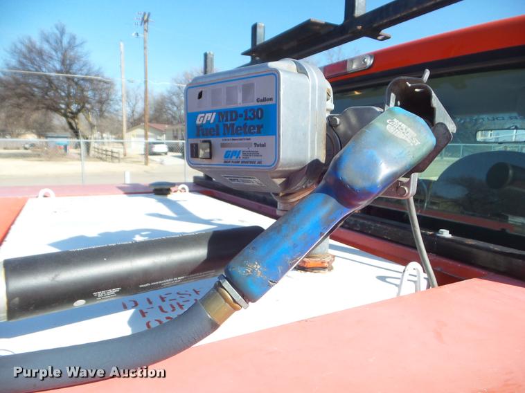 image for item DA7704 2006 Ford F250 Super Duty utility truck