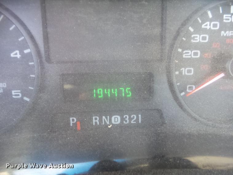 image for item DA7706 2006 Ford F250 Super Duty utility truck