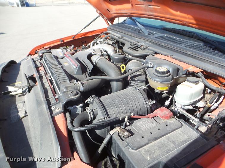 image for item DA7706 2006 Ford F250 Super Duty utility truck