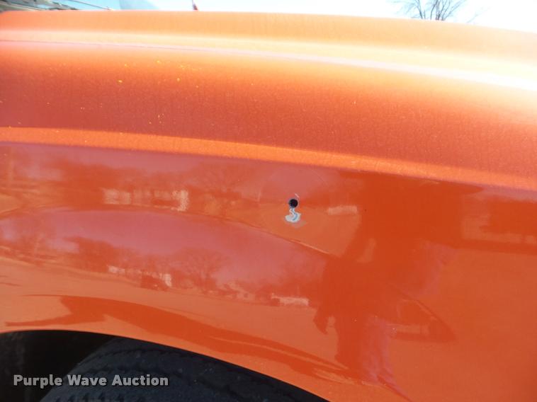 image for item DA7706 2006 Ford F250 Super Duty utility truck