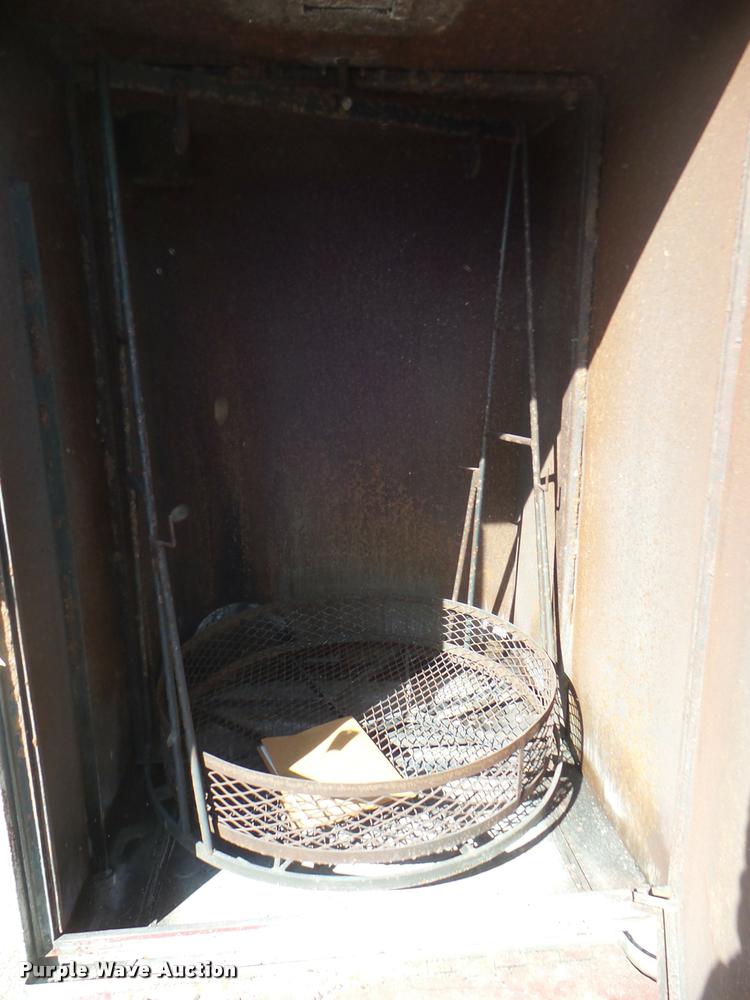 image for item DA7710 2001 Whitco CPW-1000 parts washer