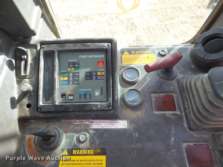 image for item DA7728 1996 Fiat-Allis FD175 dozer