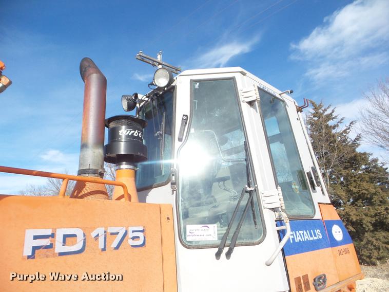 image for item DA7728 1996 Fiat-Allis FD175 dozer