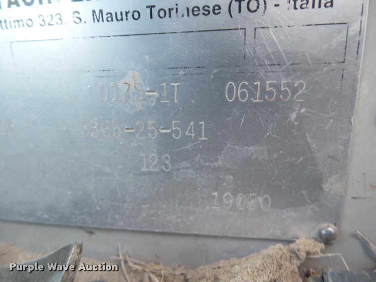 image for item DA7728 1996 Fiat-Allis FD175 dozer